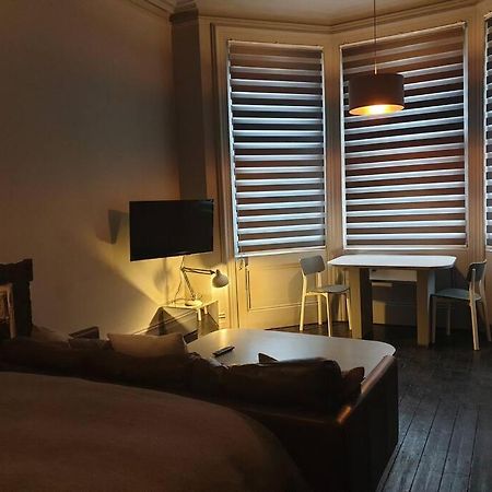 Elegant Studio In Central Hove - 5 Min Walk To Beach - 10 Min To Brighton Exterior foto